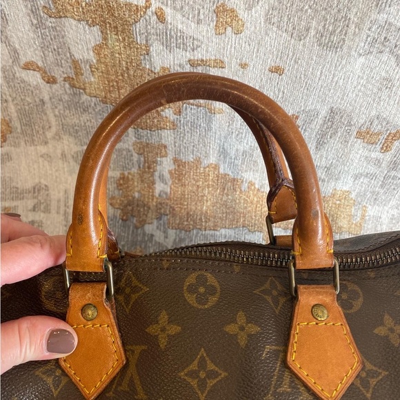 Louis Vuitton Monogram Speedy 30 - Picture 4 of 7
